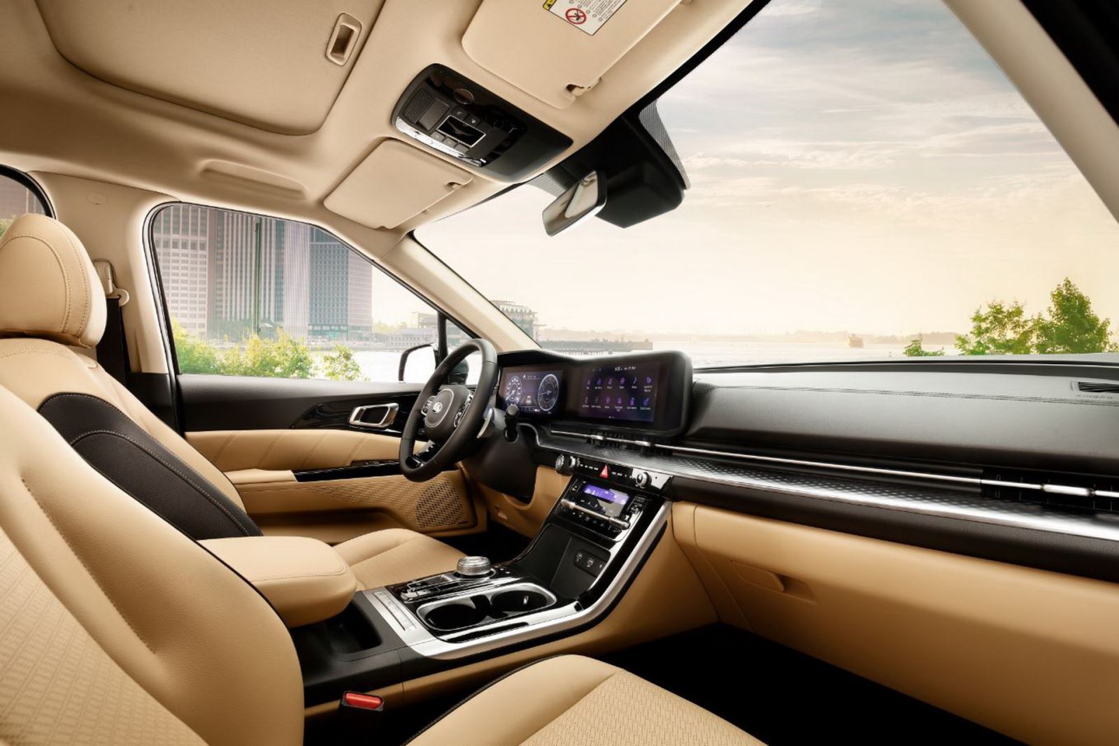 KIA Sedona 2021 ra mắt với những trang bị mới hoàn toàn từ trong ra ngoài - 4 KIA Sedona 2021 ra mắt với những trang bị mới hoàn toàn từ trong ra ngoài - 4