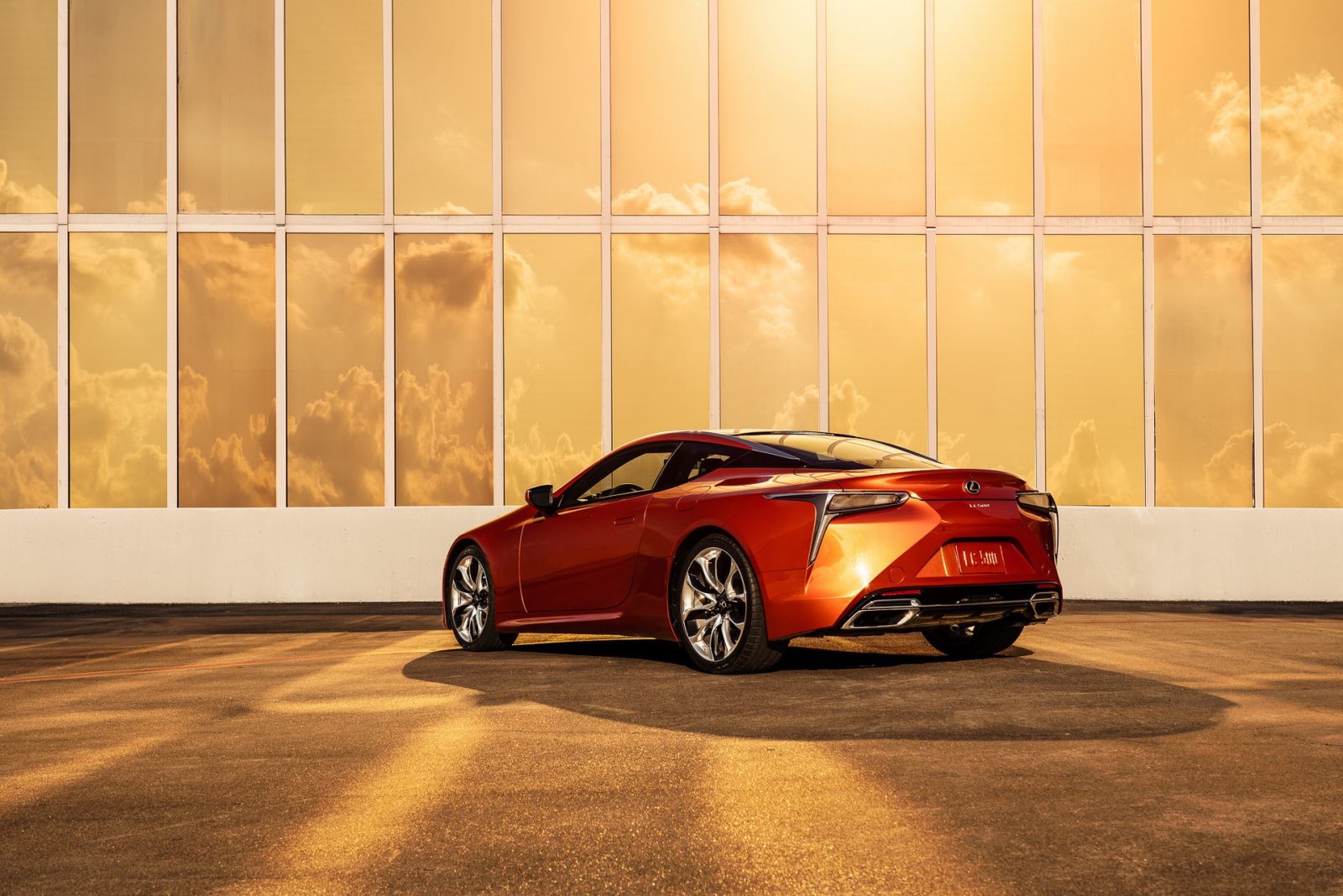 Động cơ V8 của xe ô tô Lexus LC F
