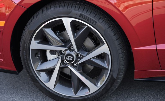 Hyundai nâng cấp Sonata cho phiên bản 2021 - 2 Hyundai nâng cấp Sonata cho phiên bản 2021 - 2