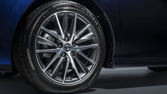 Toyota Camry 2021 có gì mới? - 4 Toyota Camry 2021 có gì mới? - 4