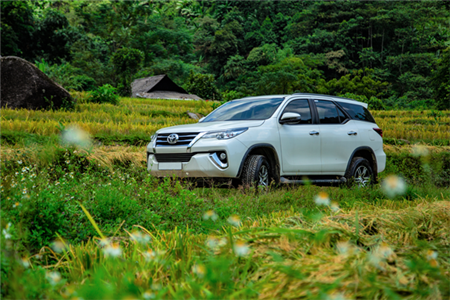 Toyota Việt Nam ưu đãi “khủng” cho khách mua xe Fortuner